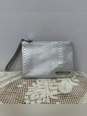 Rodan and Fields Metallic Silver Faux Snakeskin Cosmetic Wristlet